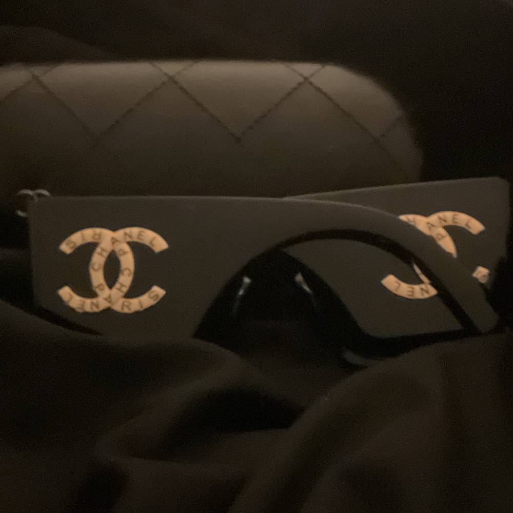 CHANEL Black Sunglasses with Cream Logo
